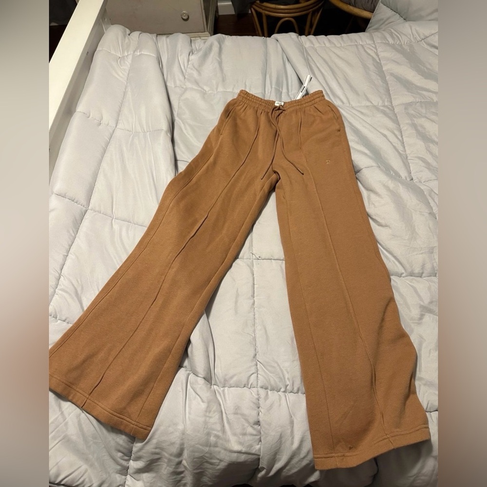 Victoria’s Secret Ivy Fleece Wide-Leg Sweatpants XS